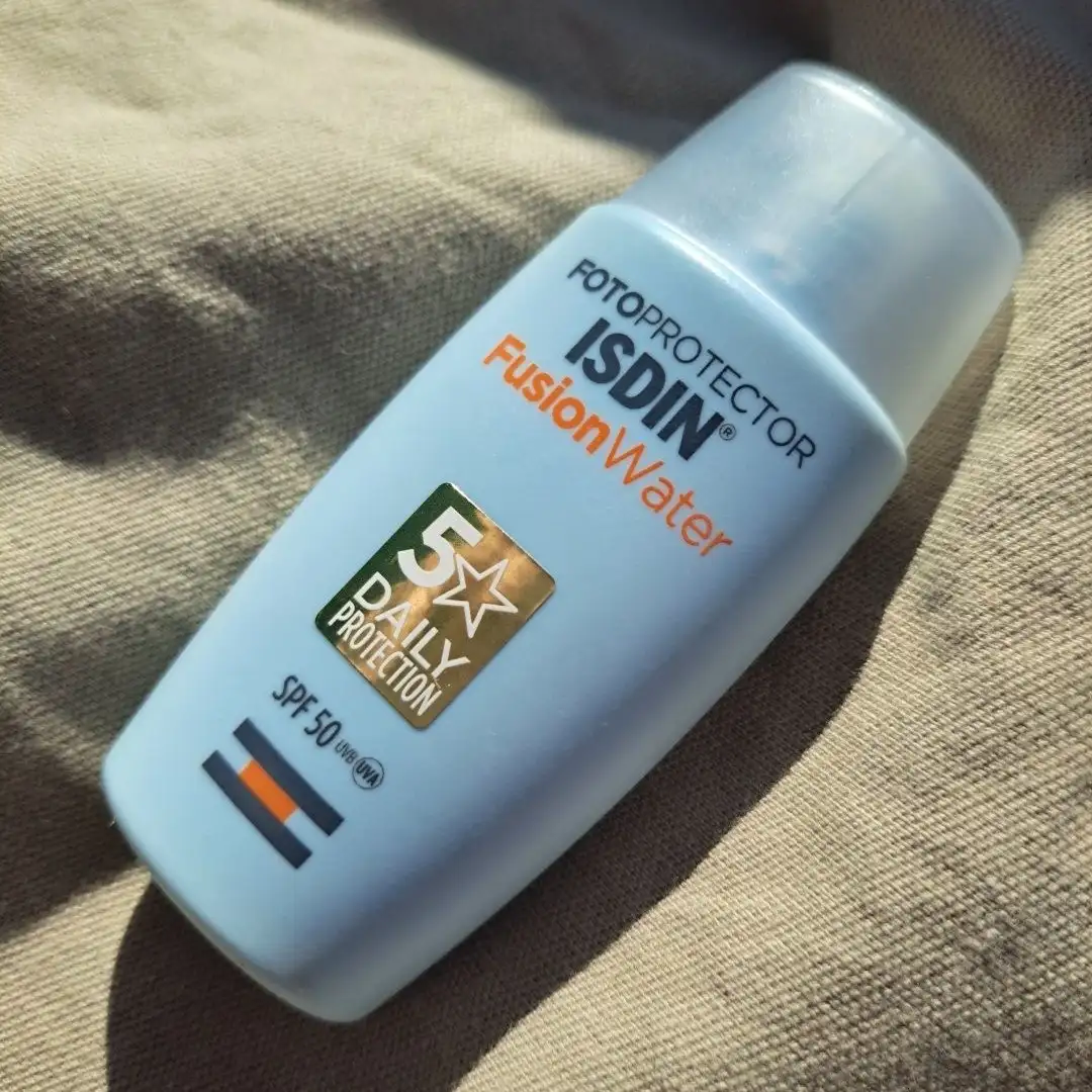ضدآفتاب SPF50 فیوژن واتر ایزدین